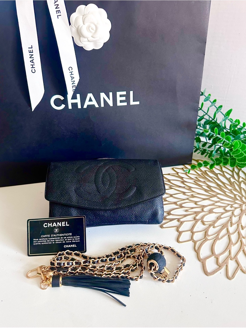 CHANEL Black Caviar Classic Flap Clutch - Picture 16 of 16